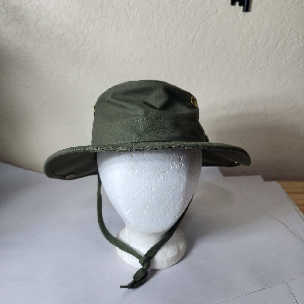 Tilley Endurables T3 Cotton Duck Hat Olive Green Size 7 1/4 Made in Canada